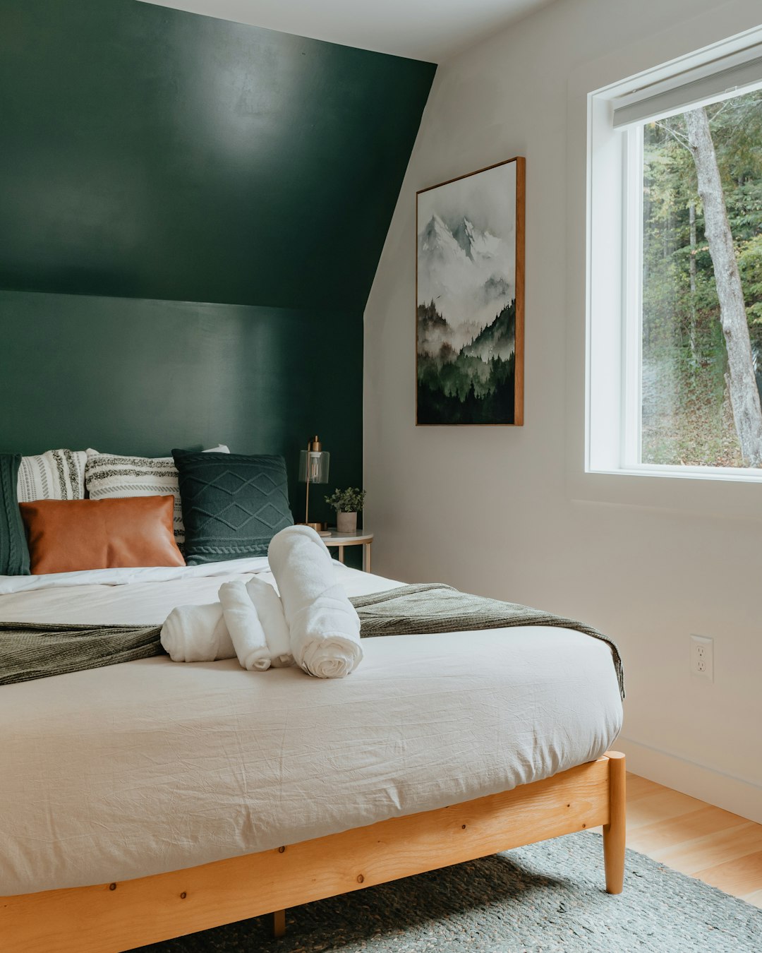 50 Great Airbnb Titles That Attract More Guests